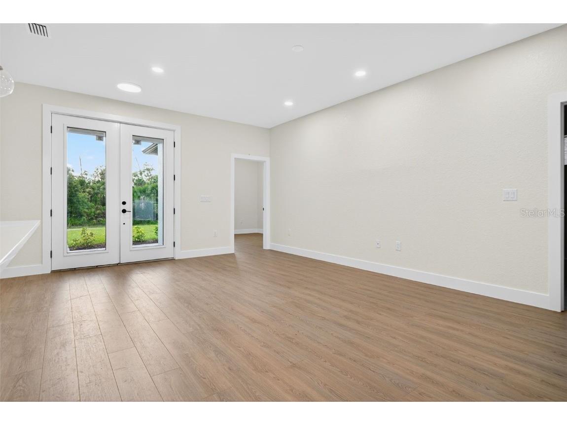 4112 Pawtucket Street North Port FL 34286 A4659170 image15