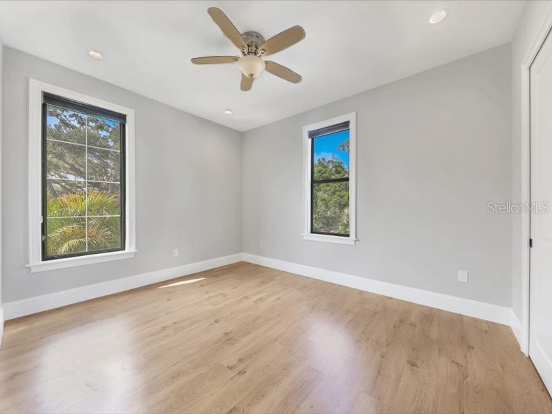 4112 Swift Rd Sarasota FL 34231 A4647482 image32