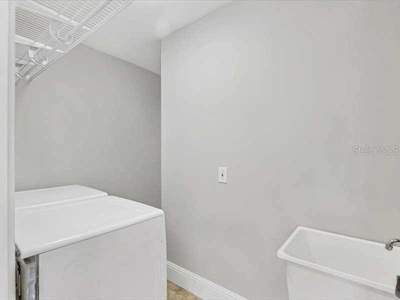 4112 Swift Rd Sarasota FL 34231 A4647482 image38