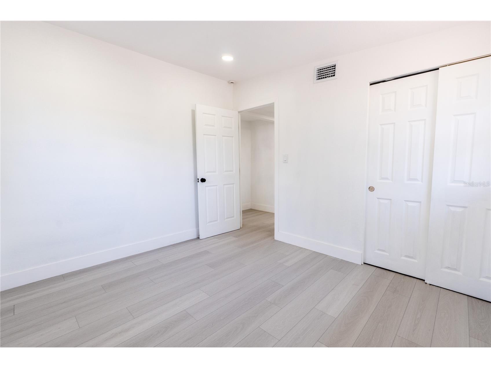 4112 W Fairview Heights Tampa FL 33616 TB8516681 image19
