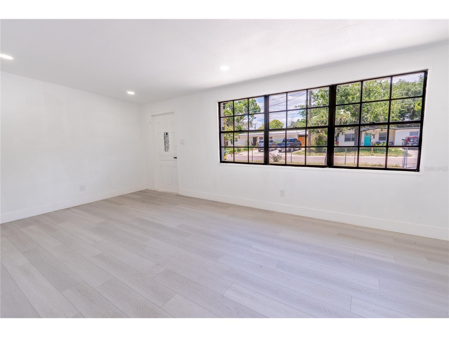 4112 W Fairview Heights Tampa FL 33616 TB8516681 image7