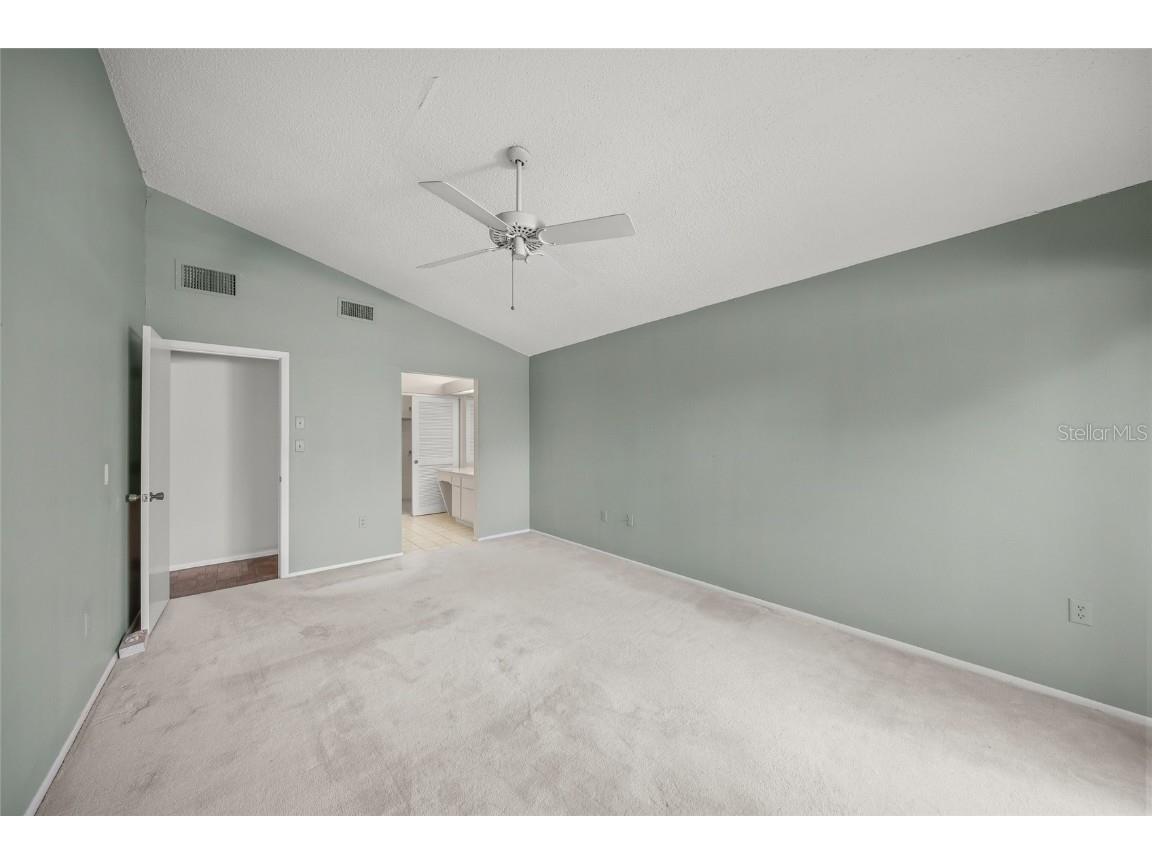 4113 Carriage Drive #24 Sarasota FL 34241 A4674671 image21