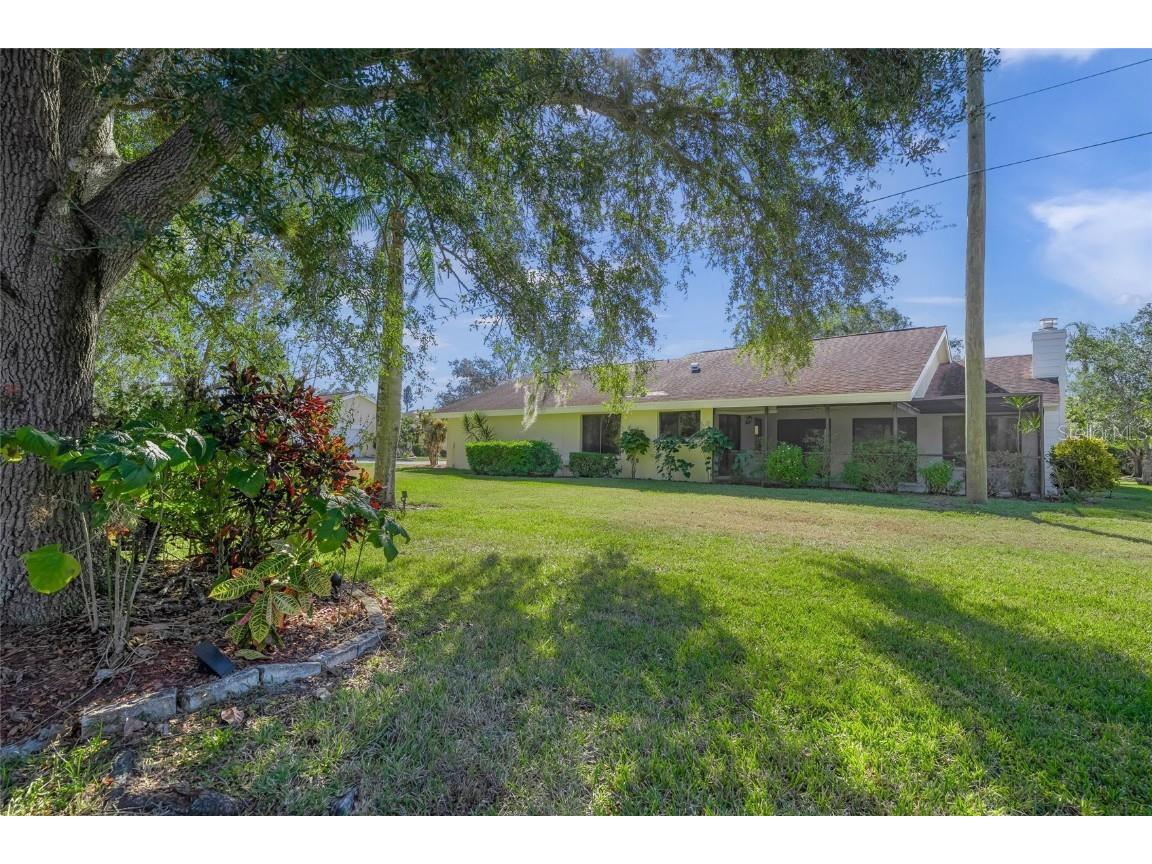 4113 Carriage Drive #24 Sarasota FL 34241 A4674671 image36
