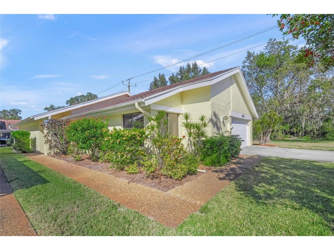 4113 Carriage Drive #24 Sarasota FL 34241 A4674671 image39
