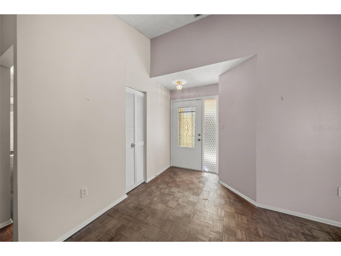 4113 Carriage Drive #24 Sarasota FL 34241 A4674671 image7