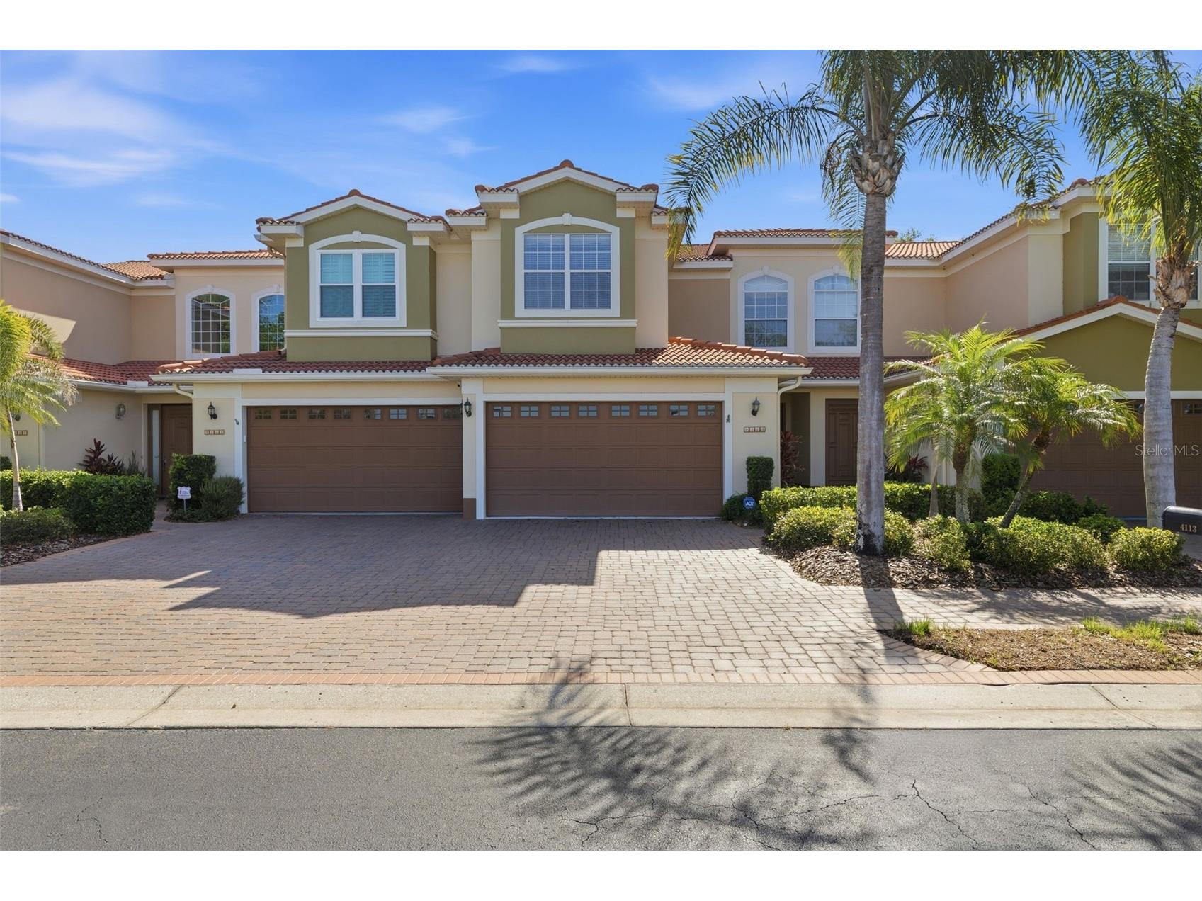 4113 Courtside Way Tampa FL 33618 TB8497126 image1