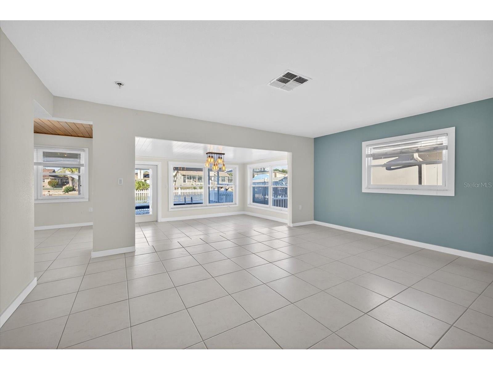 4113 Floramar Terrace New Port Richey FL 34652 W7881991 image8