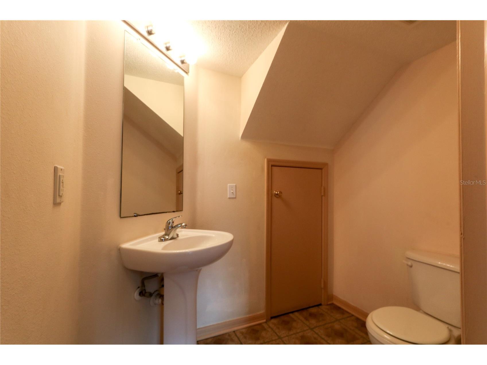 4113 Gradstone Place Tampa FL 33617 TB8508309 image12
