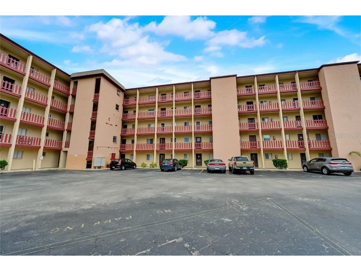 4113 Lake Bayshore Drive #409 Bradenton FL 34205 A4590203 image1