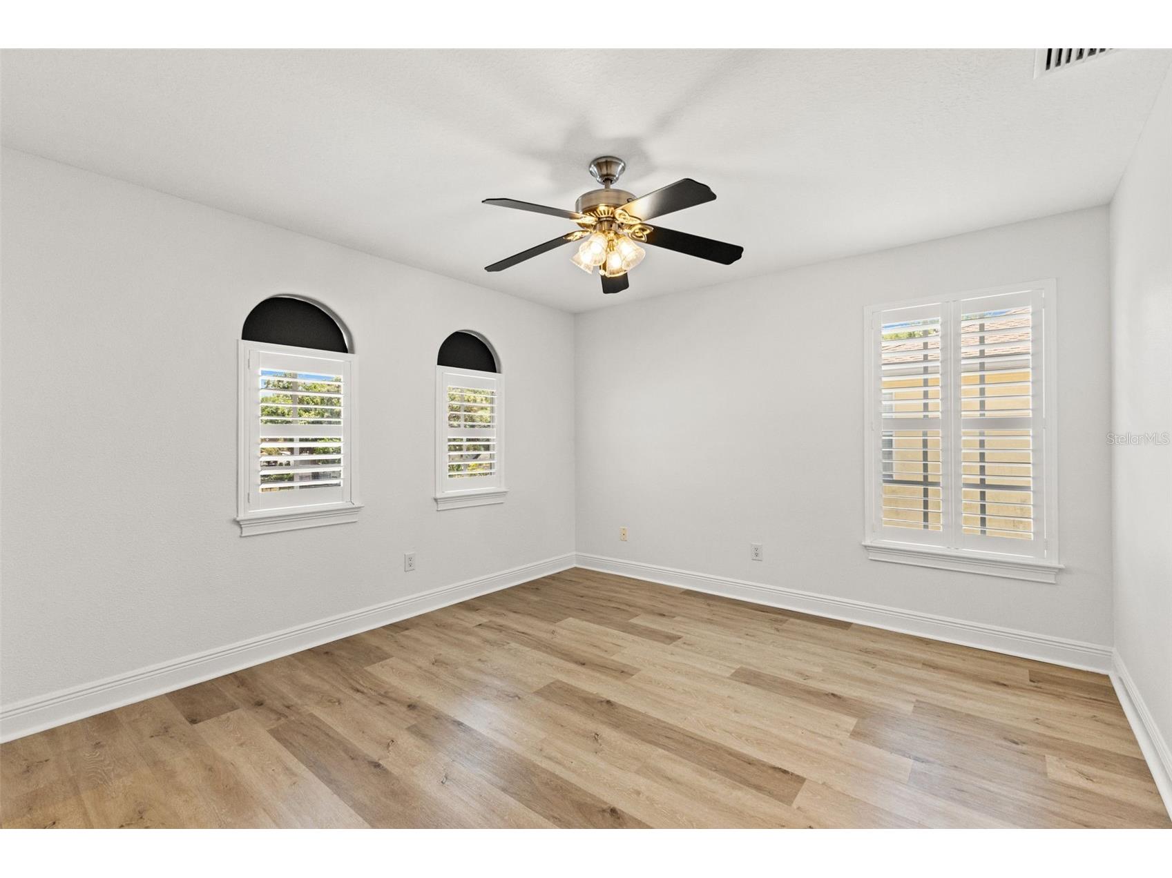 4113 W Knights Avenue Tampa FL 33611 TB8505259 image24