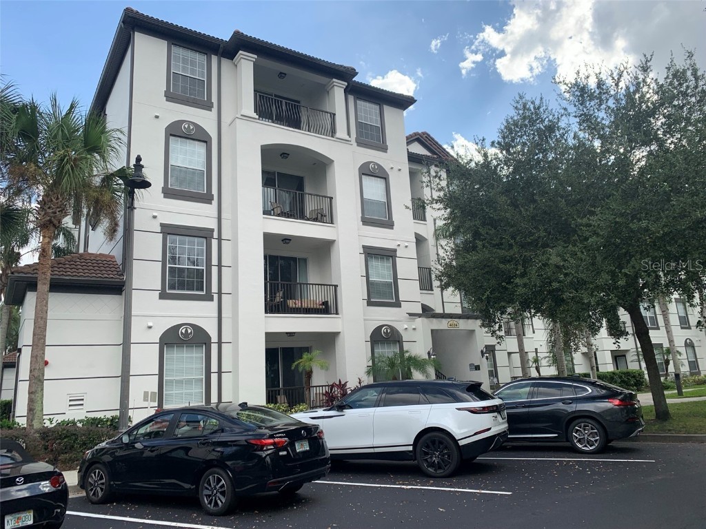 4114 Breakview Drive #40202 Orlando FL 32819 O6100668 image1