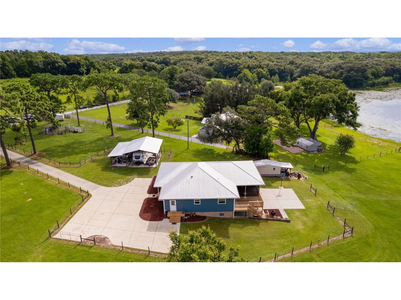 4114 Dove Valley Lane Lady Lake FL 32159 - LAKE HIAWATHA G5084737 image1