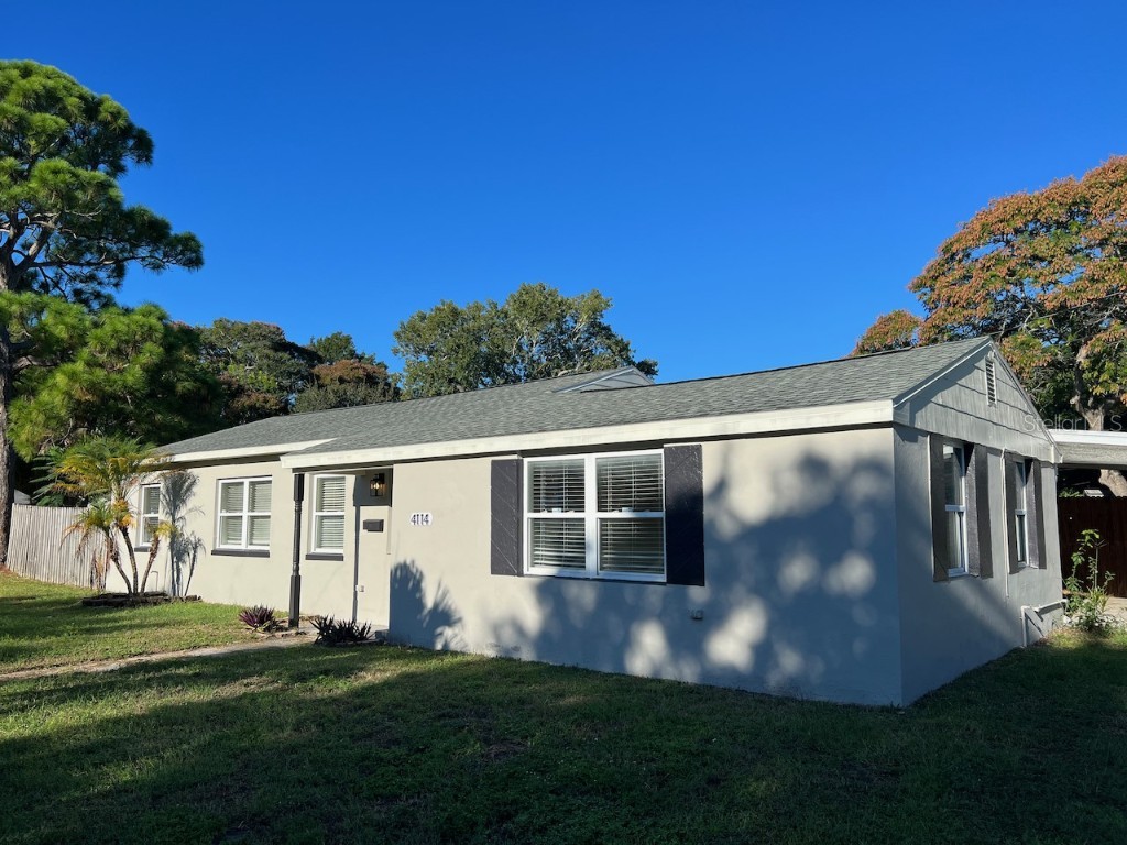 4114 Locust Street NE Saint Petersburg FL 33703 U8224367 image1