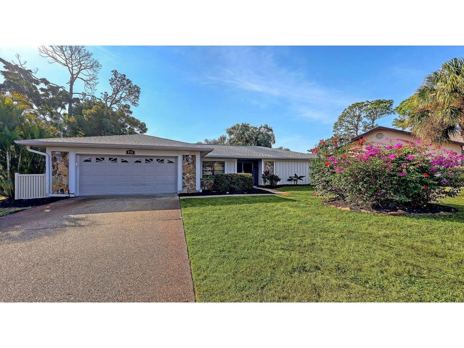4114 Macaulay Lane Sarasota FL 34241 A4685767 image1