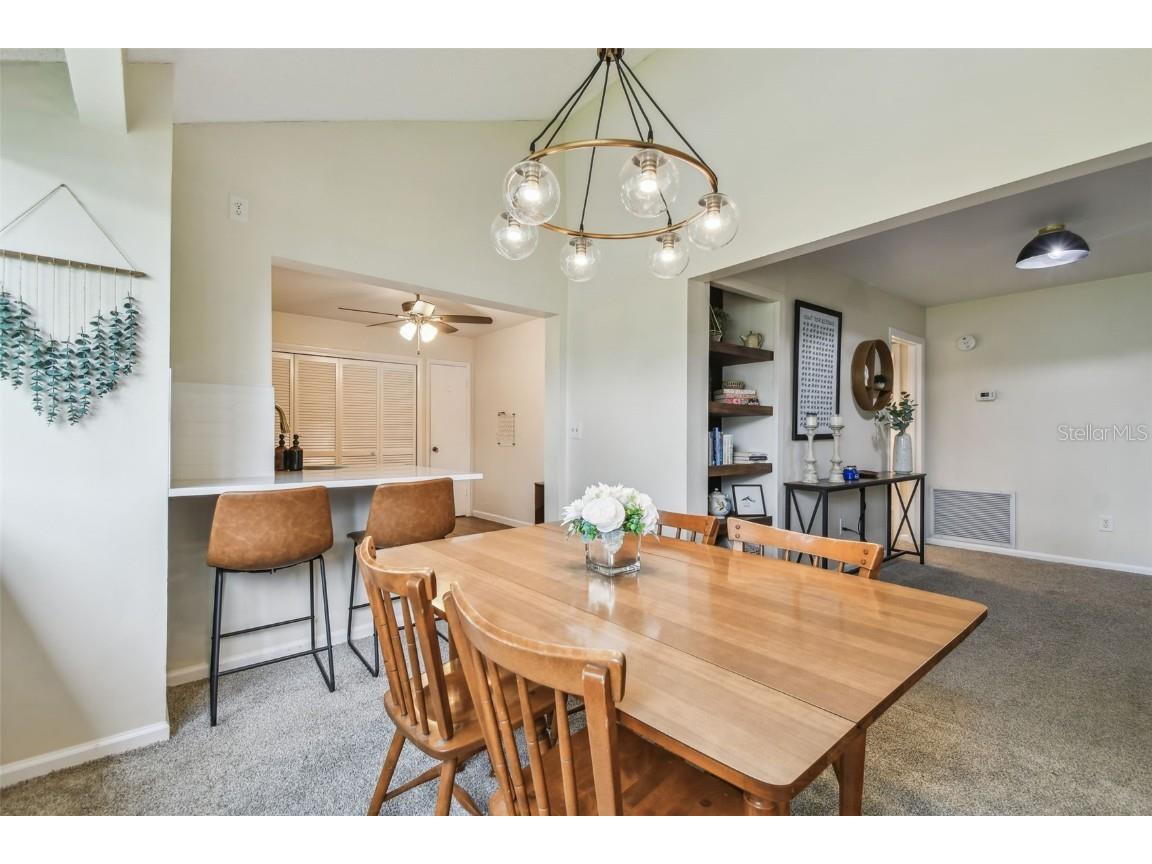 4114 Pinelake Lane #202 Tampa FL 33618 - PINELAKE GARDEN VILLAGE POND TB8396770 image12