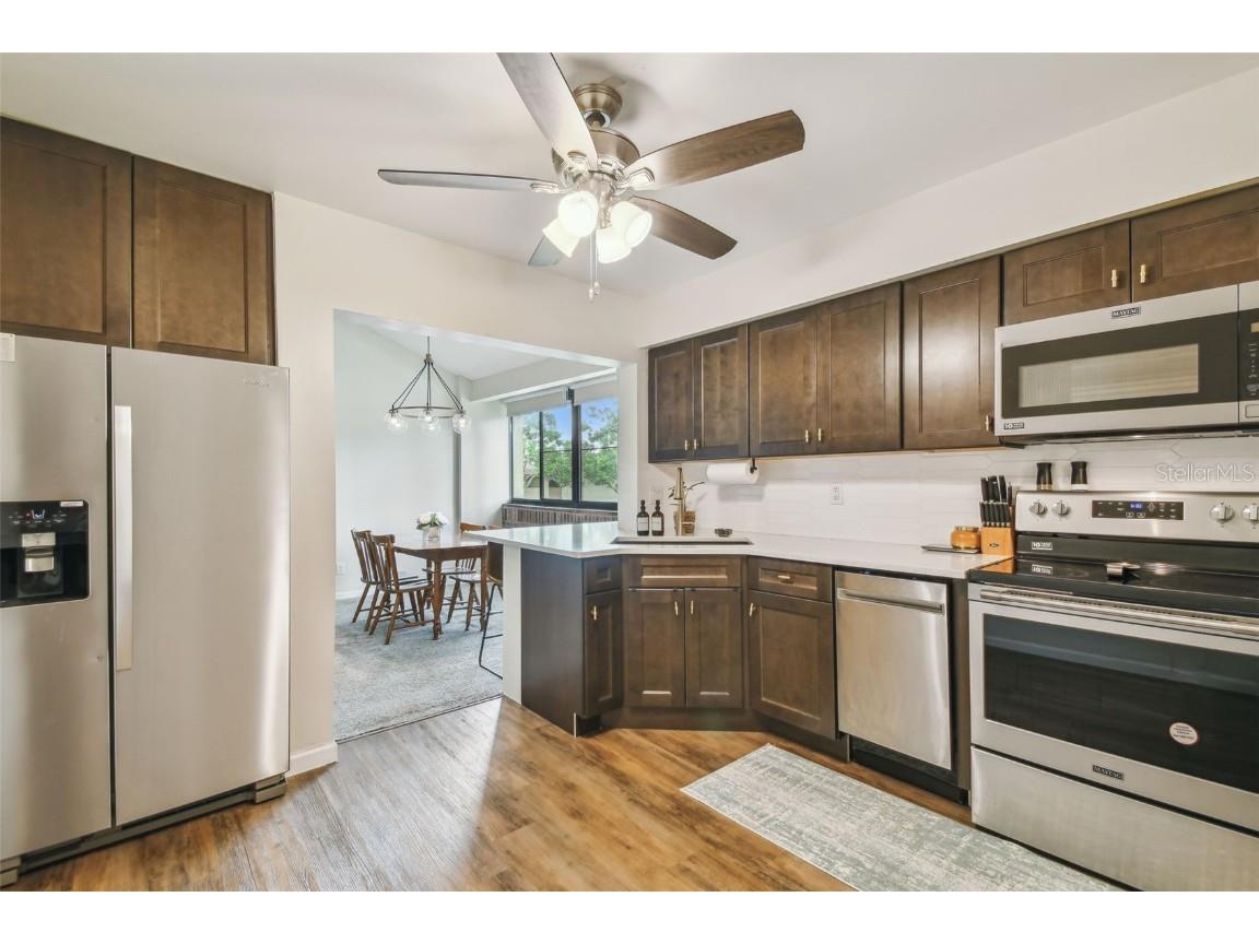 4114 Pinelake Lane #202 Tampa FL 33618 - PINELAKE GARDEN VILLAGE POND TB8396770 image16