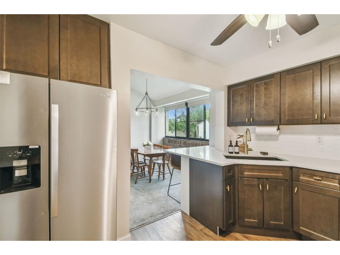 4114 Pinelake Lane #202 Tampa FL 33618 - PINELAKE GARDEN VILLAGE POND TB8396770 image20