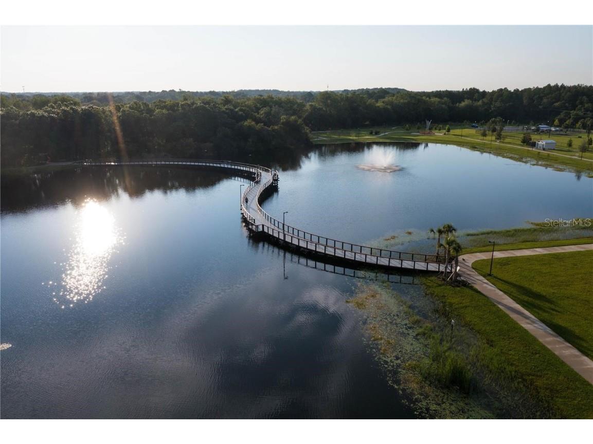 4114 Pinelake Lane #202 Tampa FL 33618 - PINELAKE GARDEN VILLAGE POND TB8396770 image60