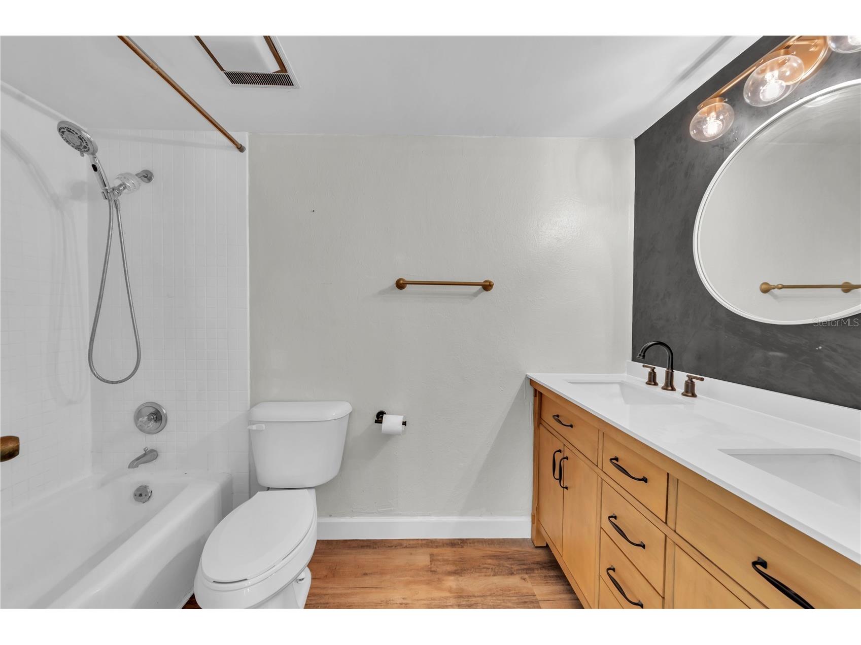 4114 Pinelake Lane #202 Tampa FL 33618 TB8501083 image14
