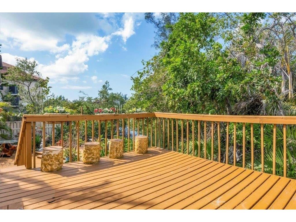 4114 Roberts Point Circle Sarasota FL 34242 A4661864 image23