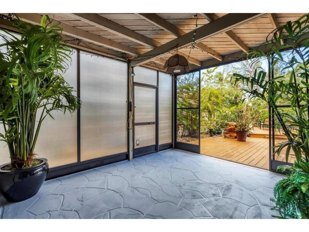 4114 Roberts Point Circle Sarasota FL 34242 A4661864 image33