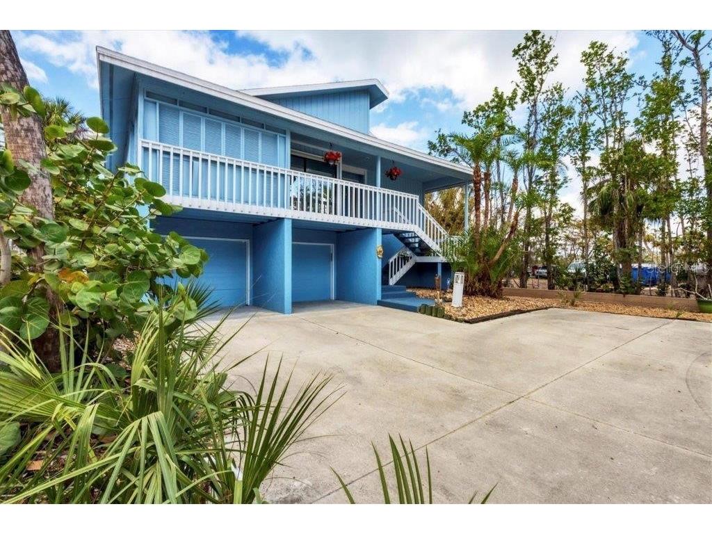 4114 Roberts Point Circle Sarasota FL 34242 A4661864 image38