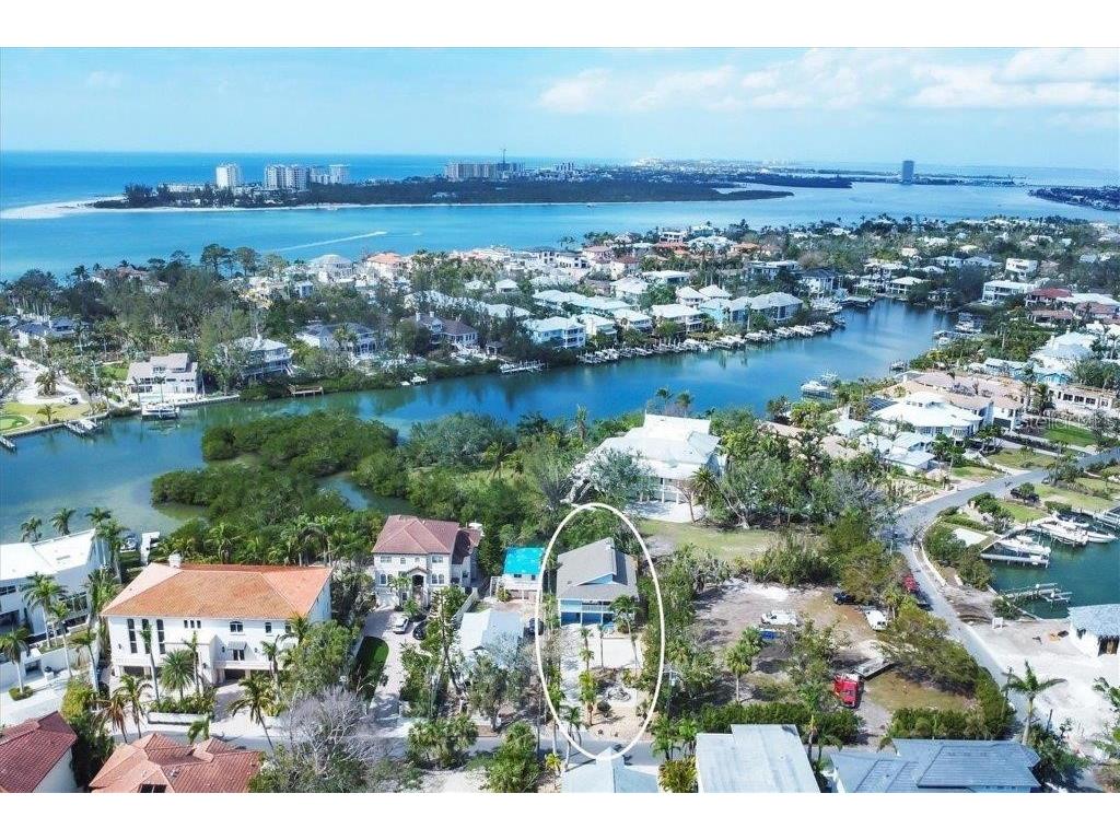 4114 Roberts Point Circle Sarasota FL 34242 A4661864 image39