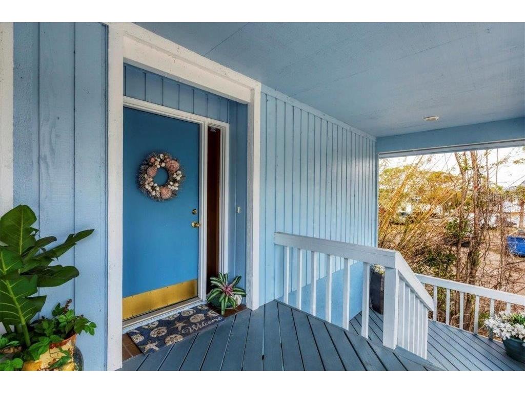 4114 Roberts Point Circle Sarasota FL 34242 A4661864 image4