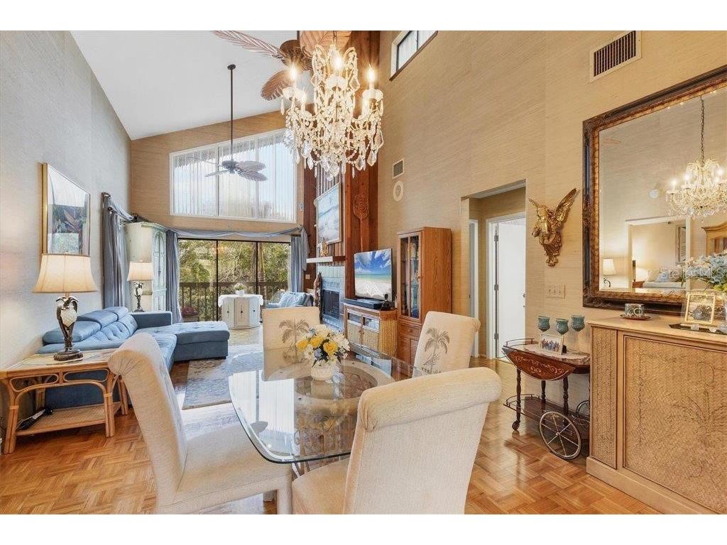 4114 Roberts Point Circle Sarasota FL 34242 A4661864 image5