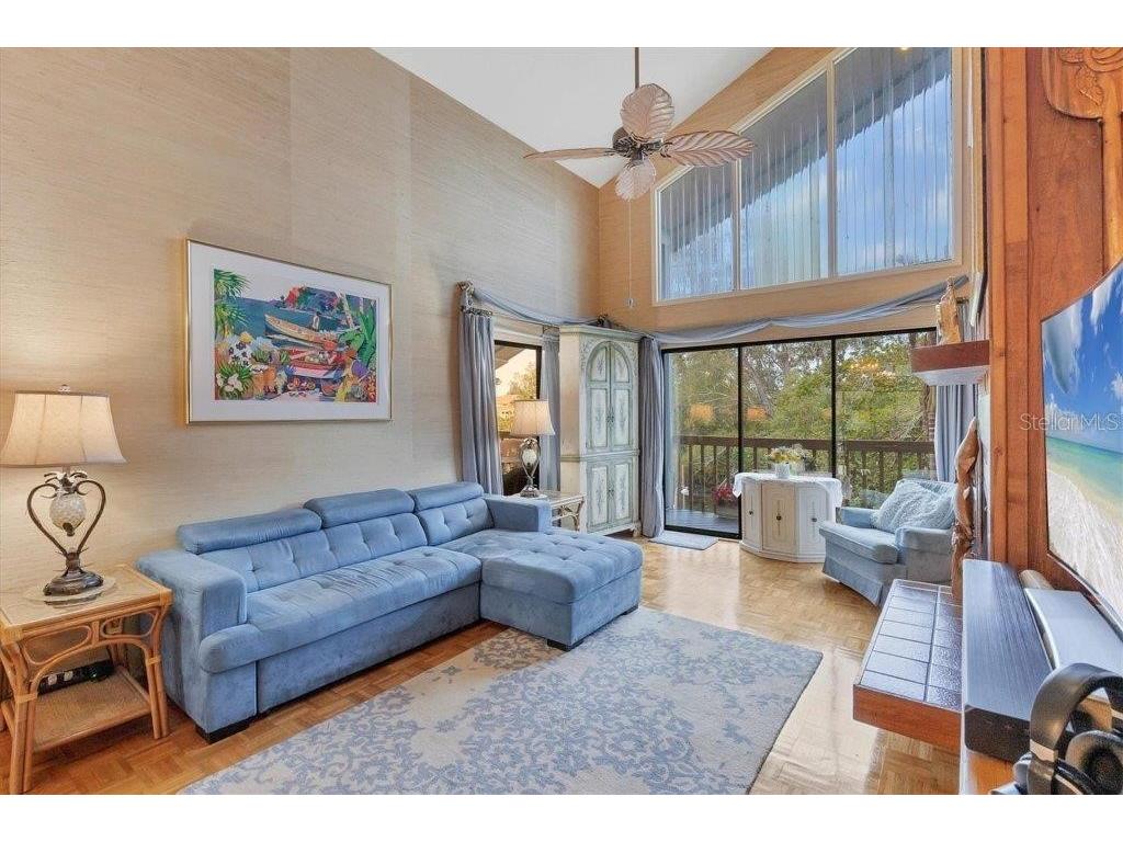 4114 Roberts Point Circle Sarasota FL 34242 A4661864 image6