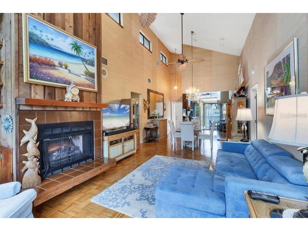 4114 Roberts Point Circle Sarasota FL 34242 A4661864 image8