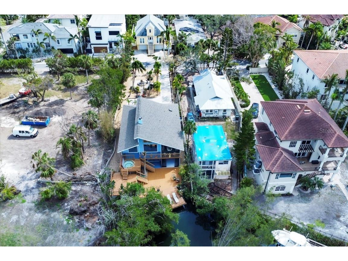 4114 Roberts Point Circle Sarasota FL 34242 A4662084 image23