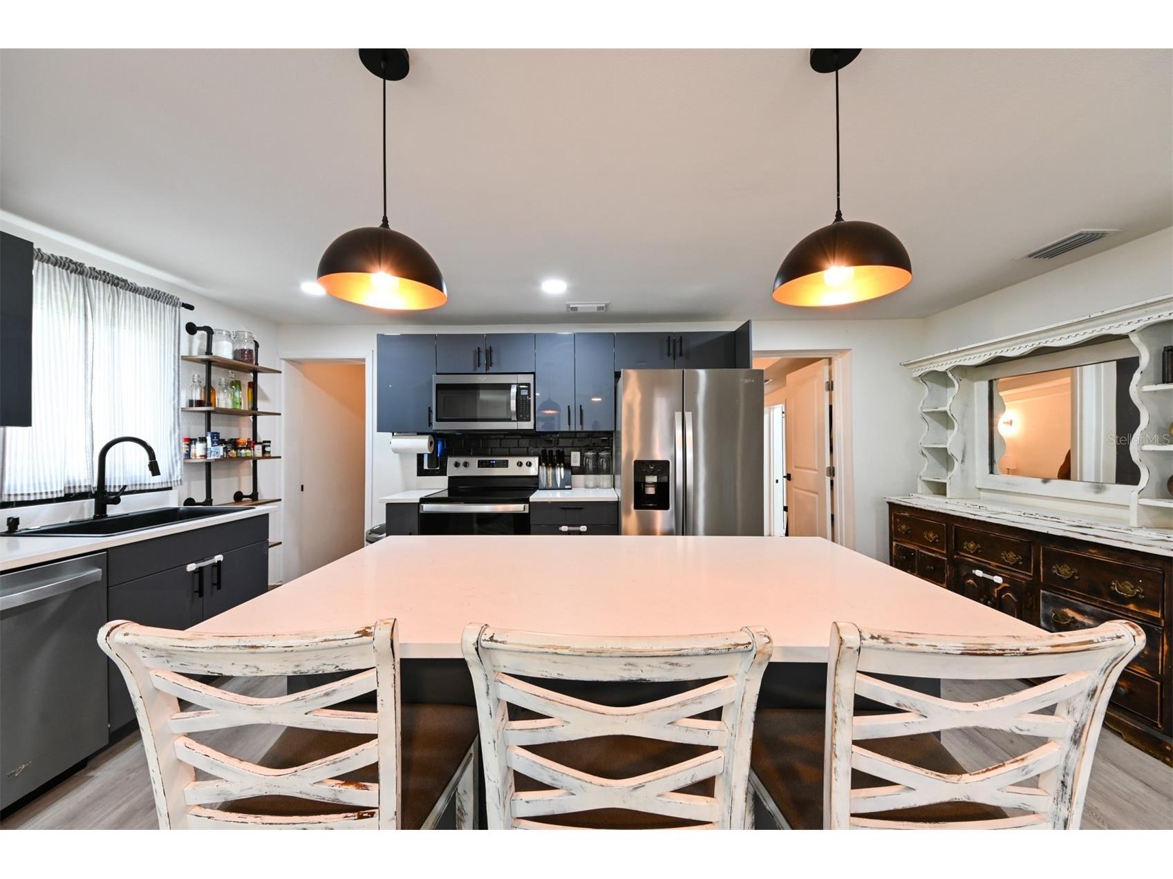 4114 W Olive Street Tampa FL 33616 TB8424749 image4