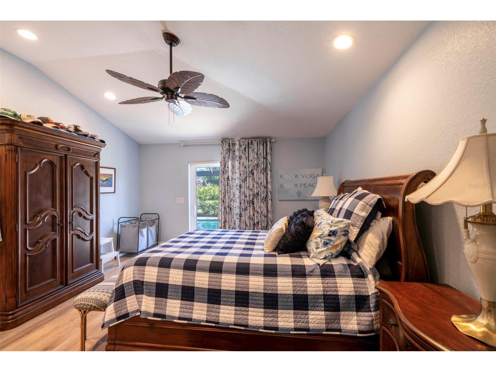 4115 Cape Cole Boulevard Punta Gorda FL 33955 C7520052 image17