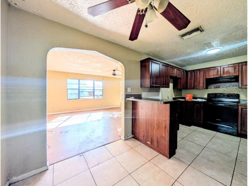 4115 Fairfield Avenue S Saint Petersburg FL 33711 TB8455782 image9