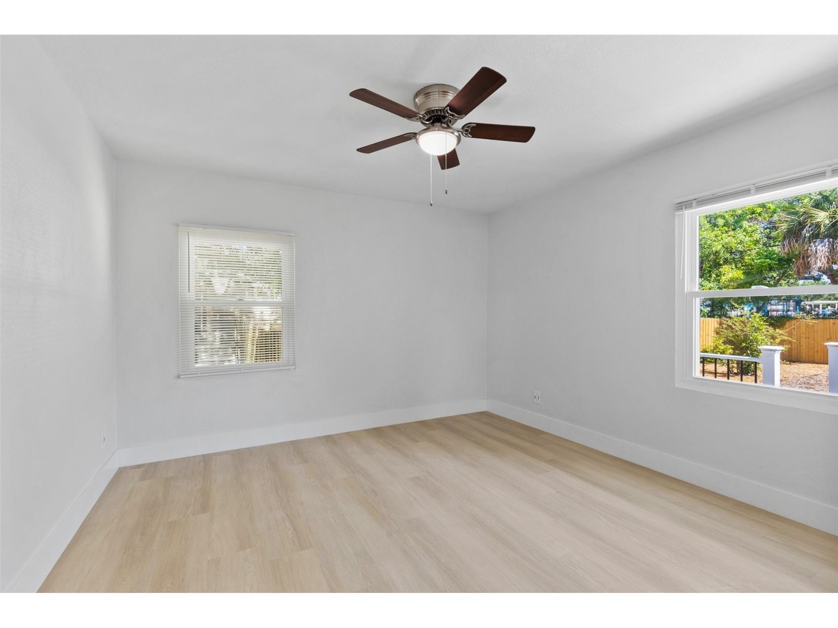 4115 Fairfield Avenue S Saint Petersburg FL 33711 TB8511783 image15