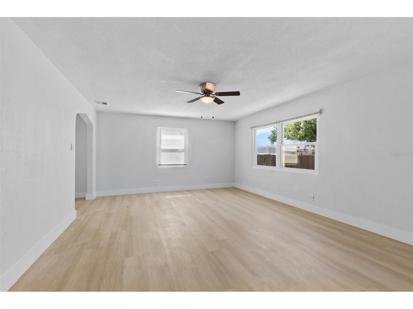 4115 Fairfield Avenue S Saint Petersburg FL 33711 TB8511783 image5