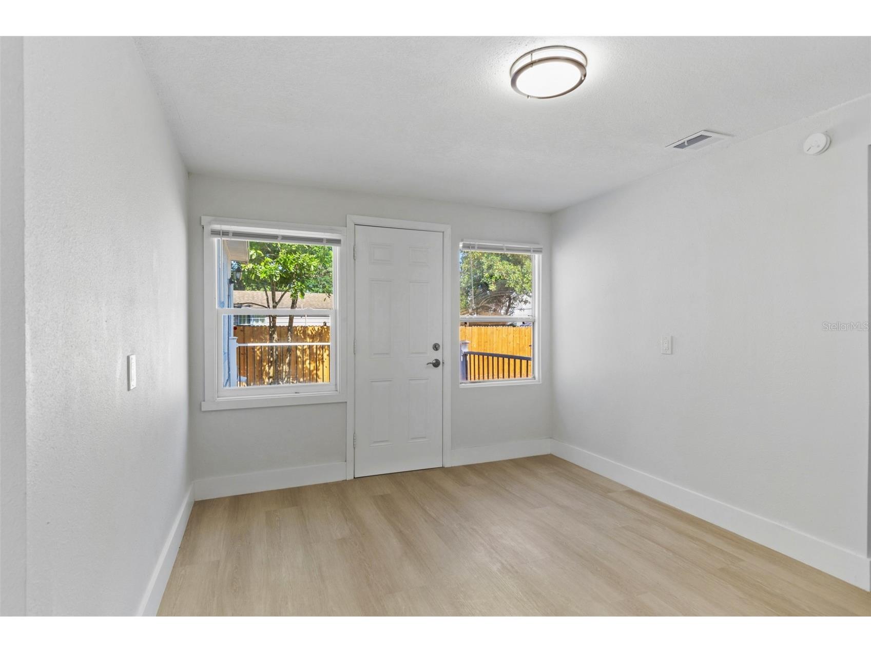 4115 Fairfield Avenue S Saint Petersburg FL 33711 TB8511783 image9
