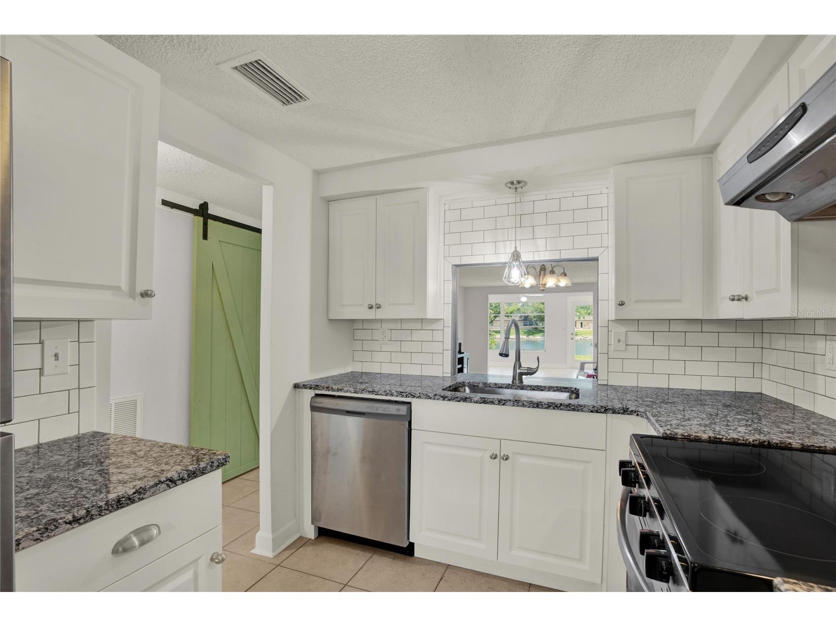 4115 Hampton Drive #N/A New Port Richey FL 34652 TB8517709 image3