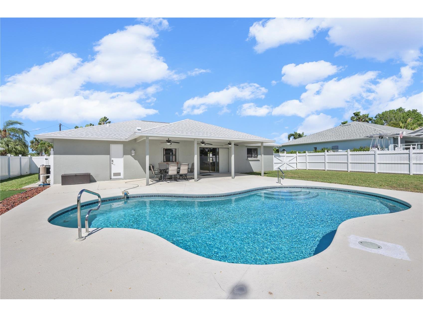 4115 SE 10th Place Cape Coral FL 33904 C7526635 image3