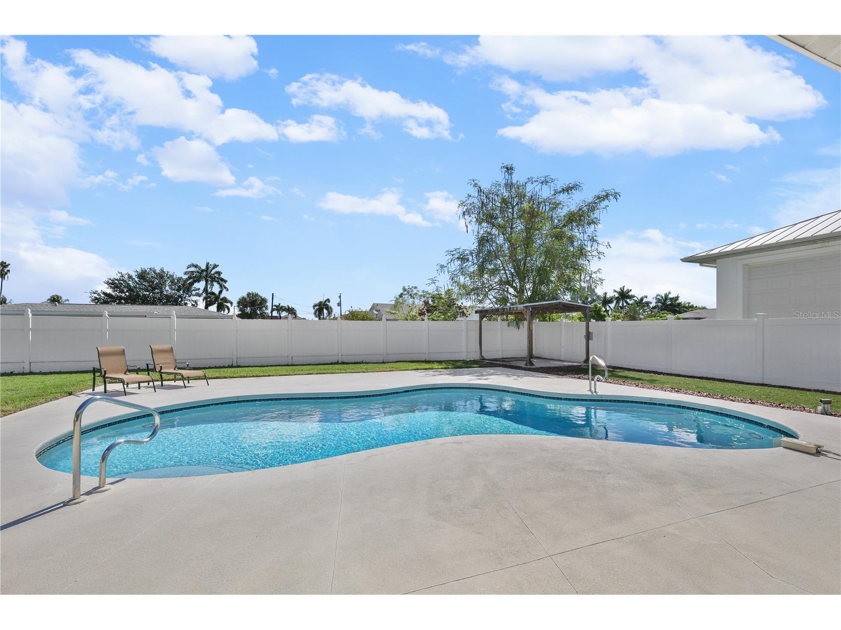 4115 SE 10th Place Cape Coral FL 33904 C7526635 image35