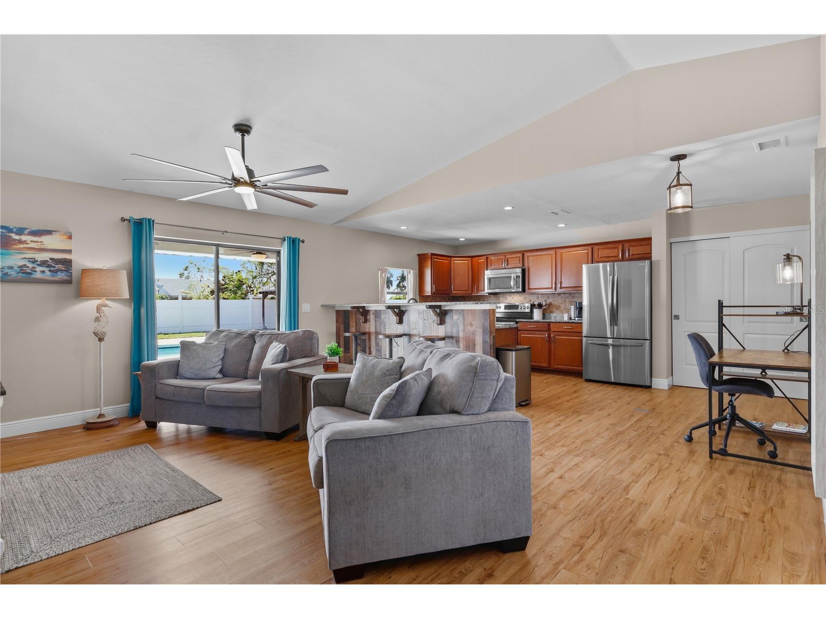 4115 SE 10th Place Cape Coral FL 33904 C7526635 image9