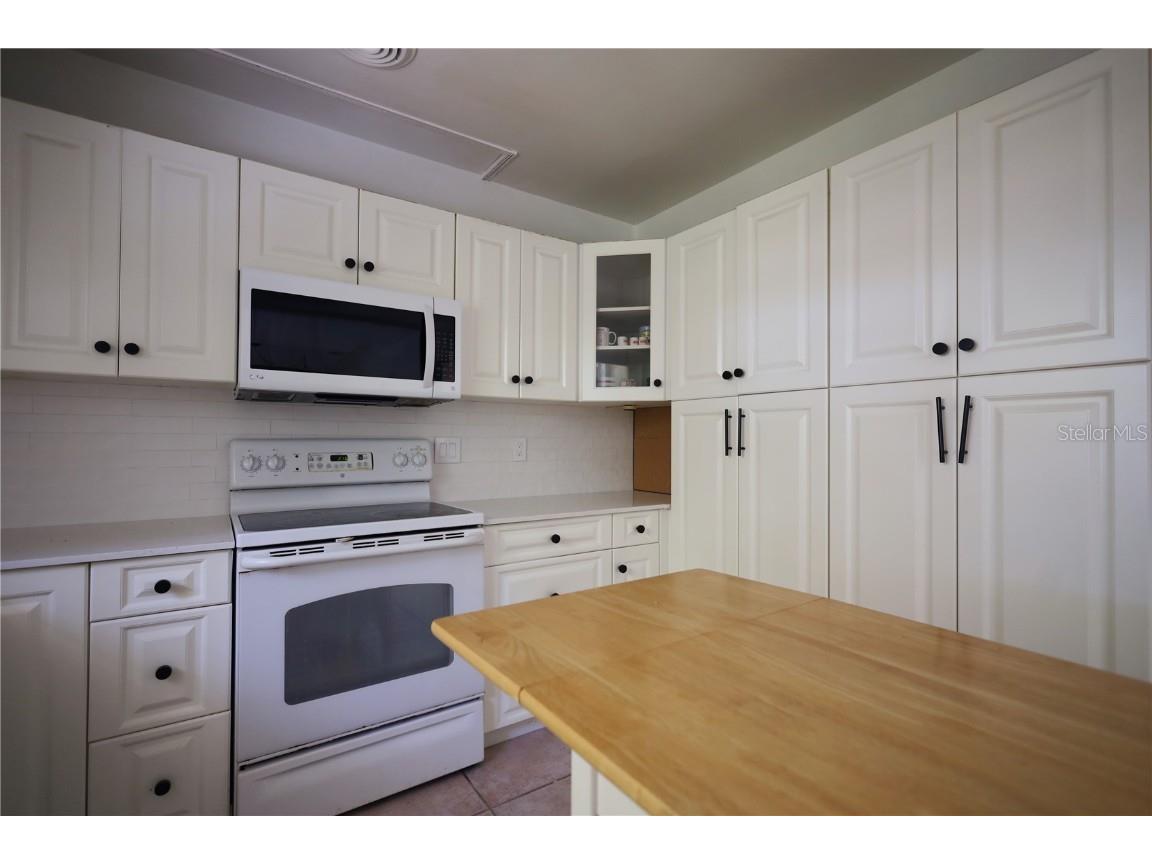 4115 W Platt Street Tampa FL 33609 TB8456910 image12