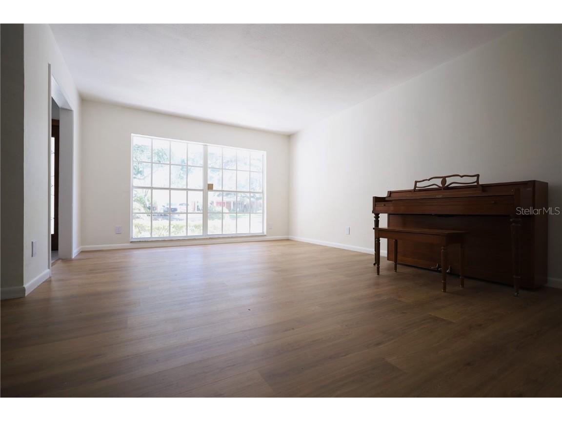 4115 W Platt Street Tampa FL 33609 TB8456910 image28