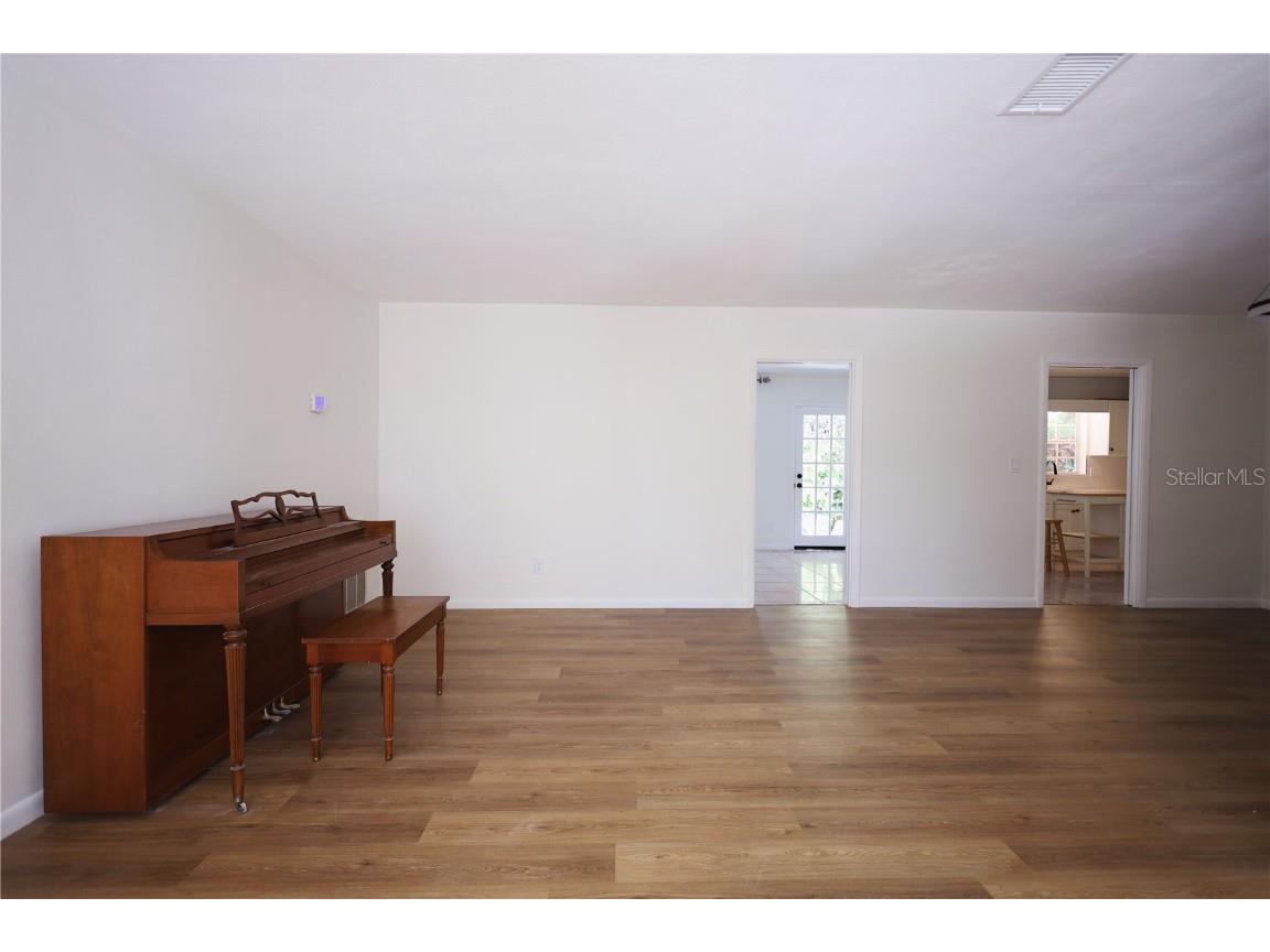 4115 W Platt Street Tampa FL 33609 TB8456910 image7