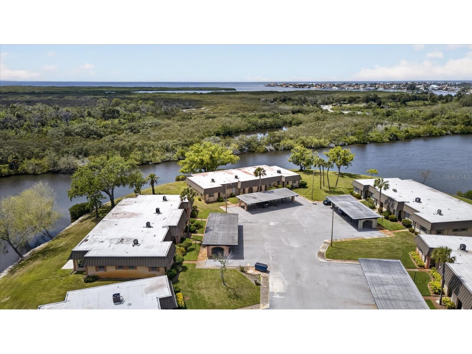 4116 Hampton Drive New Port Richey FL 34652 W7885060 image27