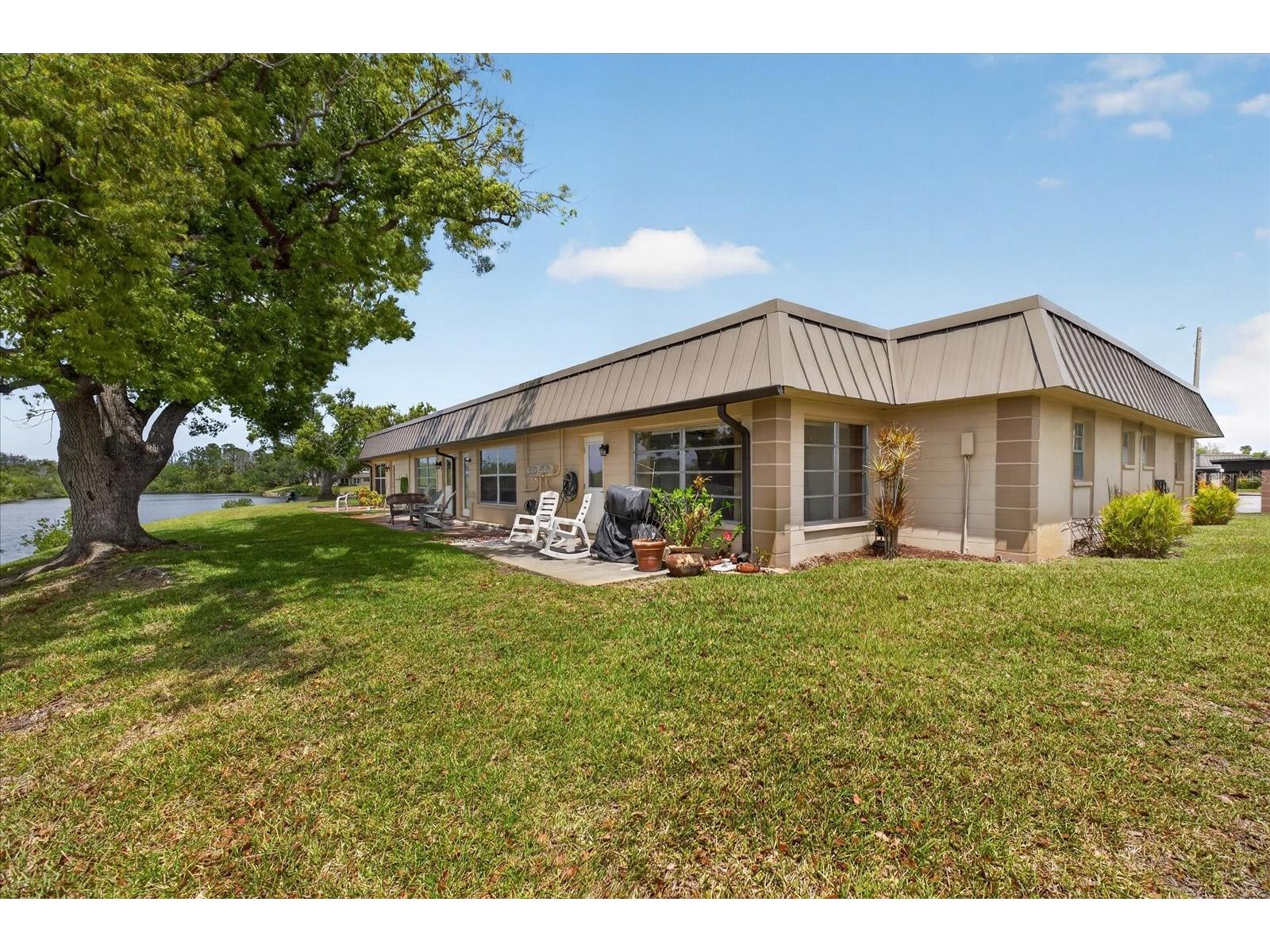 4116 Hampton Drive New Port Richey FL 34652 W7885060 image35