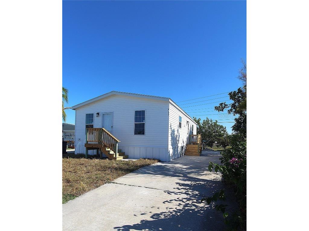 4117 10th Street Court E Ellenton FL 34222 A4671037 image1