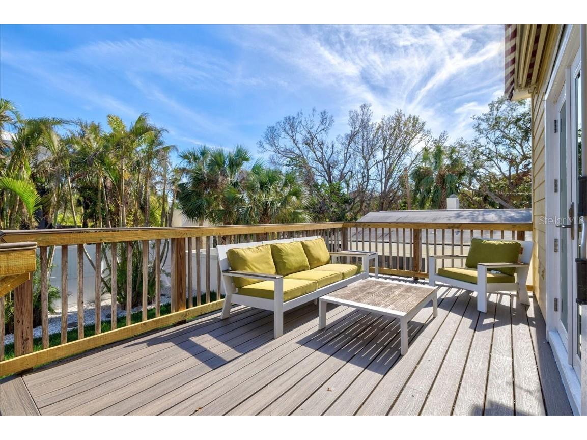 4117 Roberts Point Circle Sarasota FL 34242 A4640938 image40