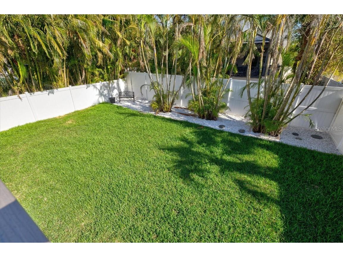 4117 Roberts Point Circle Sarasota FL 34242 A4640938 image43